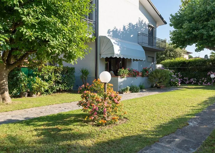 Apartment Holiday Versilia